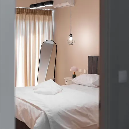 Elisabetta Luxury Living 3 Larissa